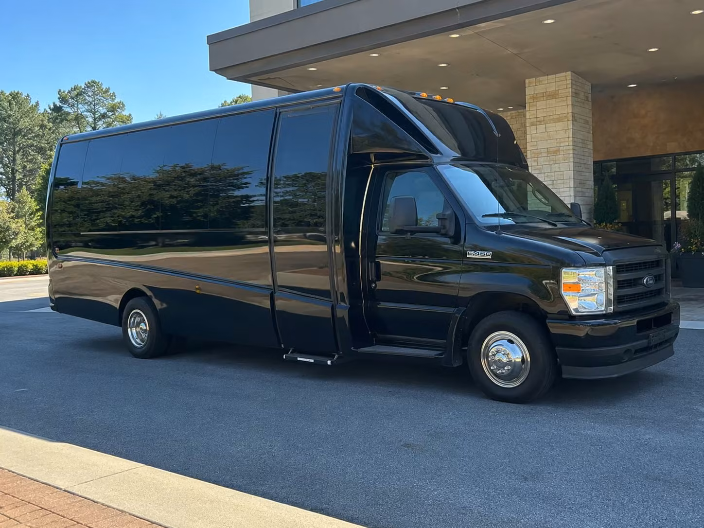 charleston concert transportation