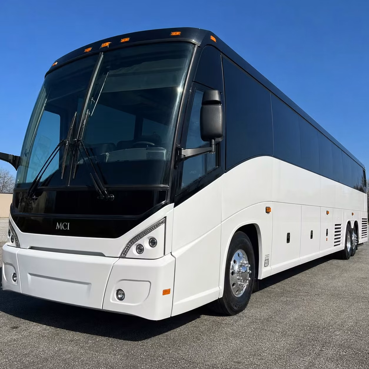 non stop group transfers between charleston international airport and your hotel or venue