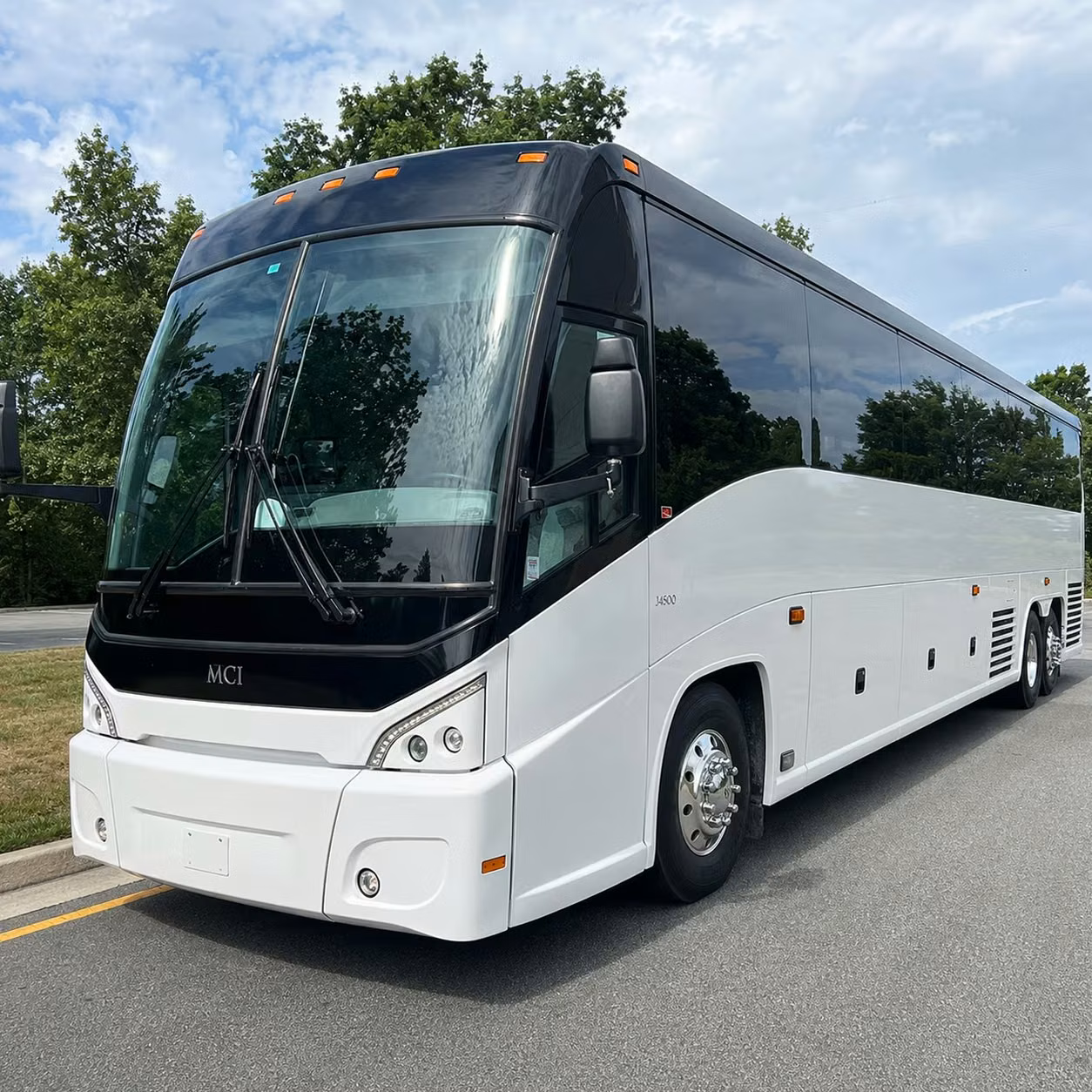 shuttle buses for weekly church services and sunday worship in charleston