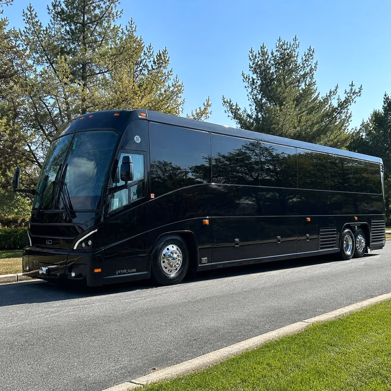 view instant online quotes for charleston military base access and airport transfer shuttles